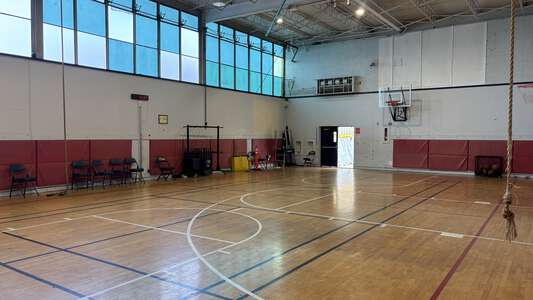 The King's Academy in Sunnyvale California - Auxiliary Gym Slideshow Image 5