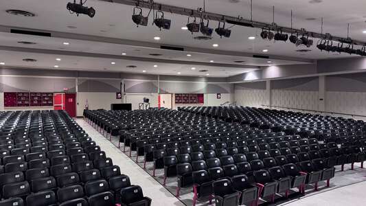 Terry Parker High School in Jacksonville Florida - Theater Slideshow Image 0