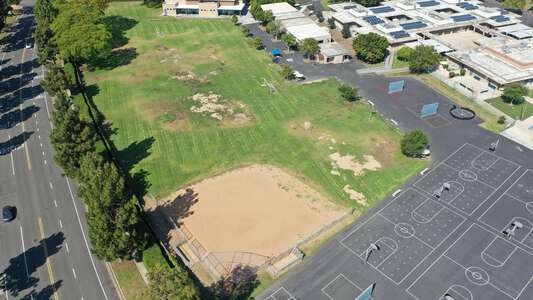 Turtle Rock Elementary School in Irvine California - Softball Field Slideshow Image 0