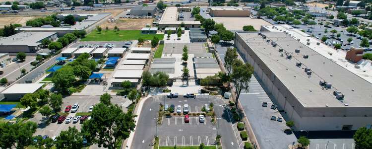 Turlock Unified School District in Turlock California - Roselawn High School Slideshow Image 2