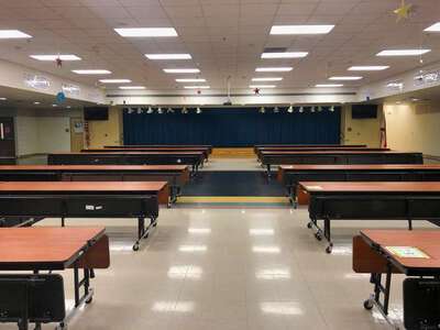 Ventura Elementary School (OCPS) in Orlando Florida - Cafeteria Slideshow Image 0
