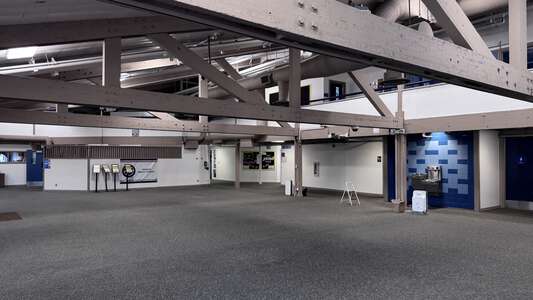 Venado Middle School in Irvine California - Multi Purpose Room Slideshow Image 1