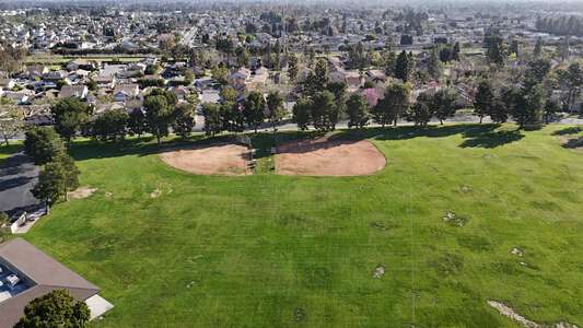Venado Middle School in Irvine California - Softball Field 2 Slideshow Image 5
