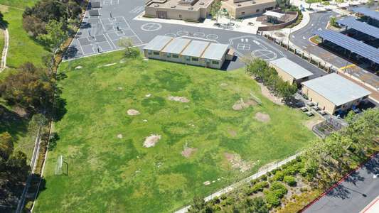 Vista Verde School (K-8) in Irvine California - Practice Field Slideshow Image 0