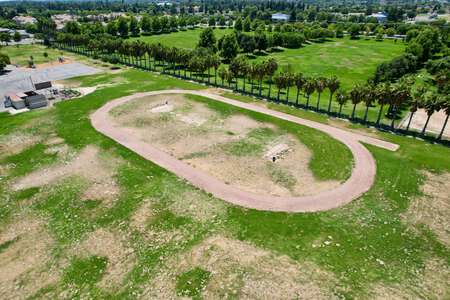 Walnut Elementary Education Center in Turlock California - Track & Field Slideshow Image 2