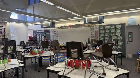 Westpark Elementary School in Irvine California - Classroom Slideshow Image 0