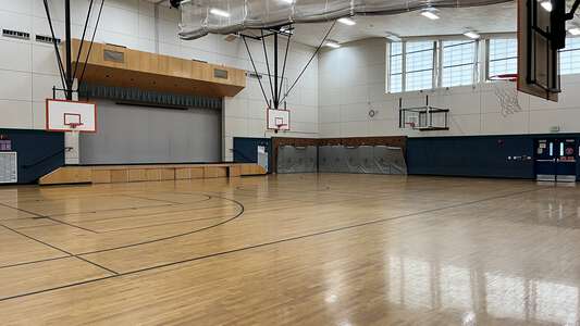 Westside Elementary School in Hood River Oregon - Main Gym Slideshow Image 4