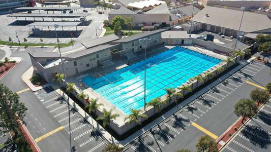 Woodbridge High School in Irvine California - Pool Slideshow Image 5