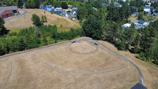 Leslie Middle School Softball Fields in Salem 4