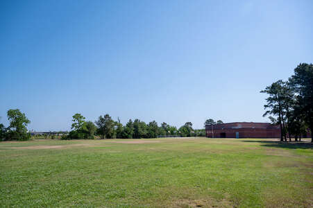 Schindewolf Intermediate School Field - Practice 1 in Klein