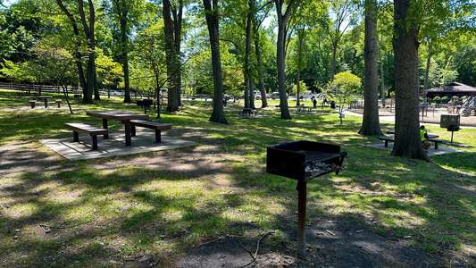 Goffle Brook Park Diamond Bridge Picnic Area in Hawthorne 1