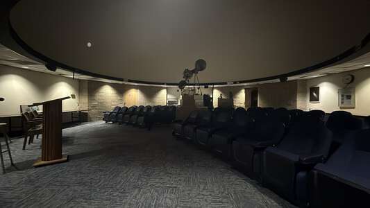 Beaumont Independent School District Planetarium in Beaumont 2